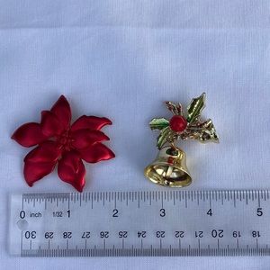 Set of 2: Christmas Themed Brooches